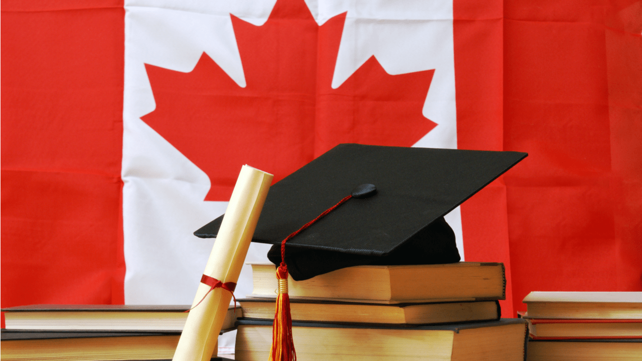 Popular Diploma Courses In Canada After 12th For 2022: The Ultimate Guide