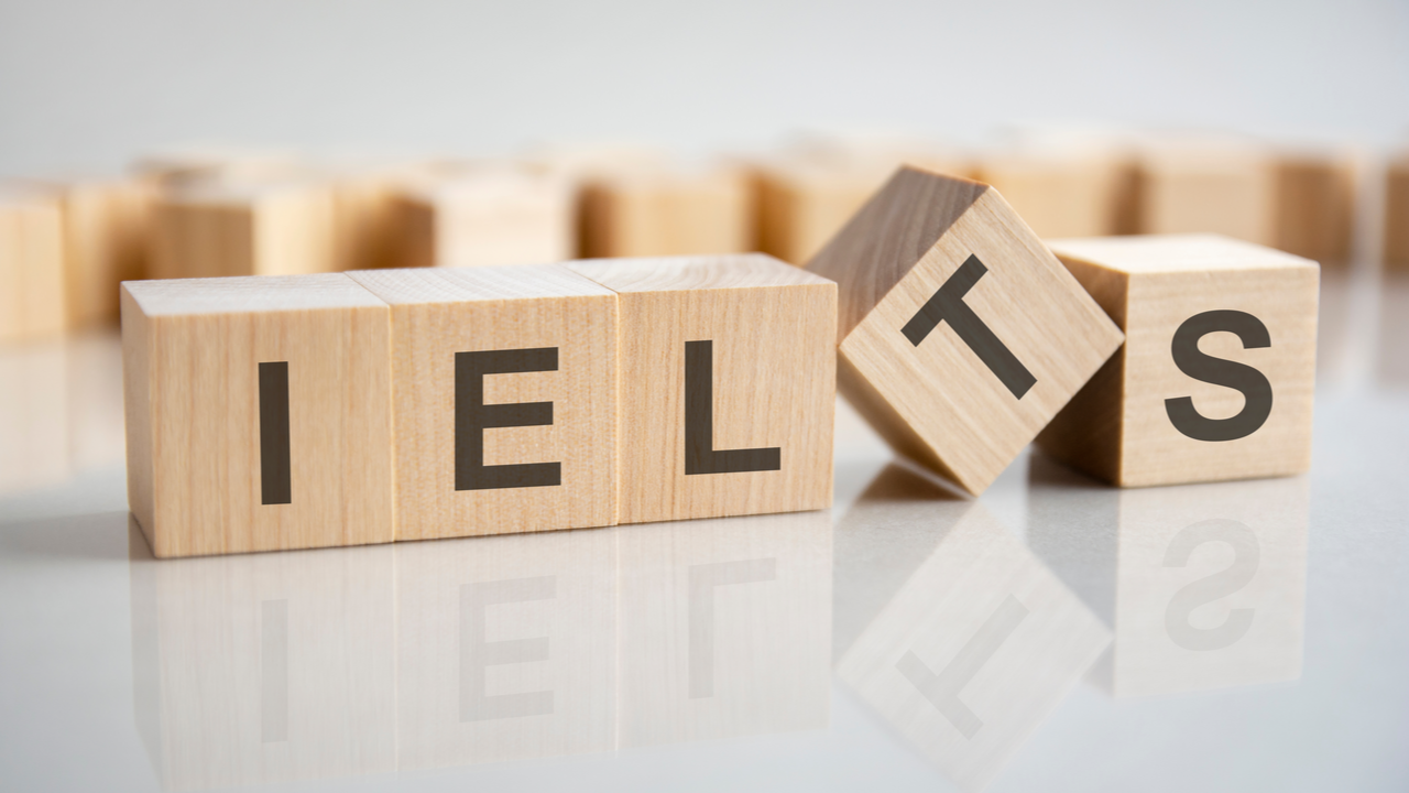 Mastering IELTS Reading Time Management with Pauline Cullen's Expert Tips 