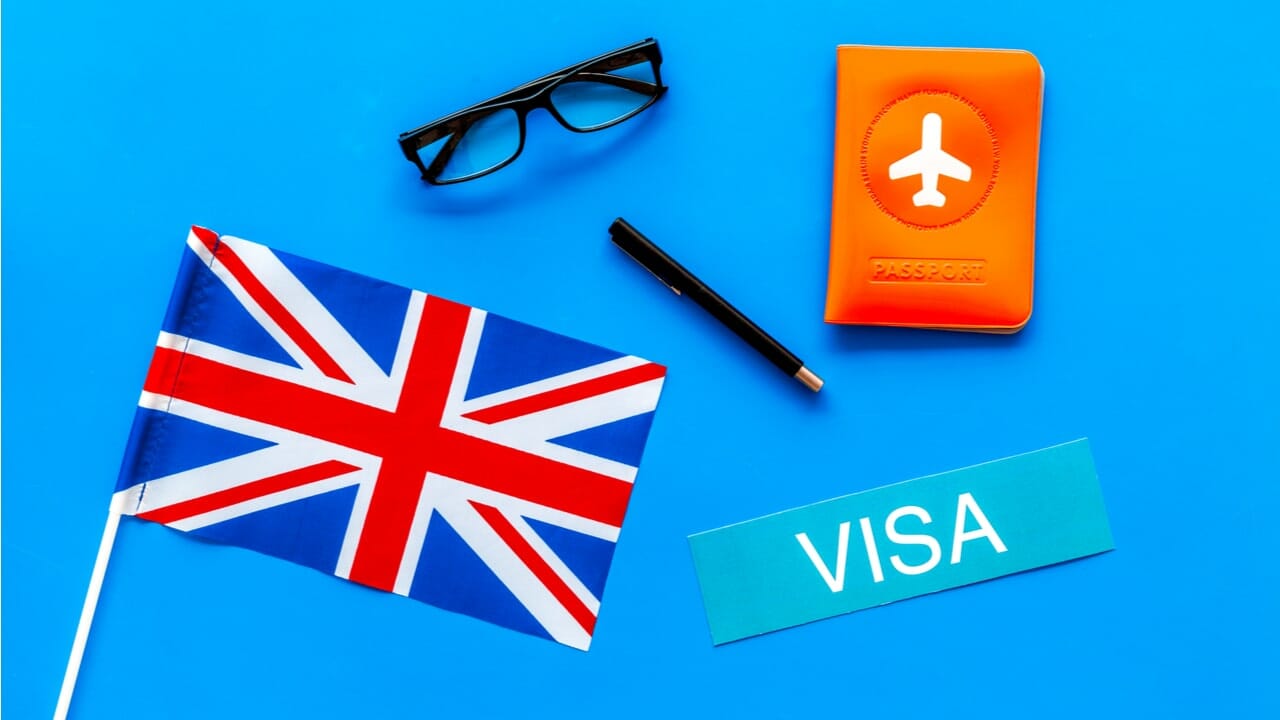 Apply for Visa of UK: Types, Application Process, Fees &#038; Time